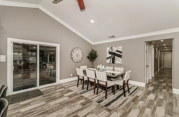 $1,190,000 | 7010 South Frankwood Avenue, Reedley, CA 93654