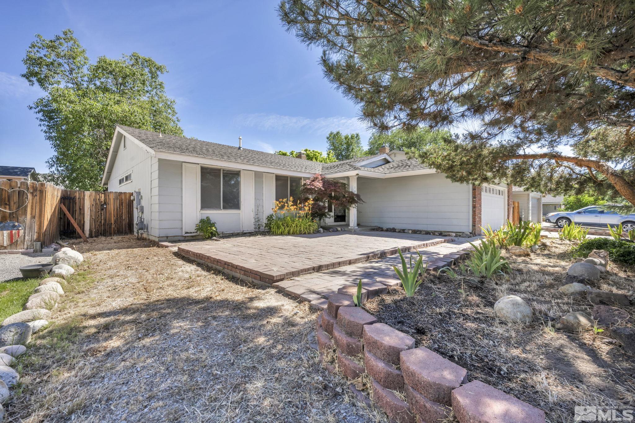 1672 Del Rosa Way Sparks, NV 89434 - Photo 31 of 32 Photo 31