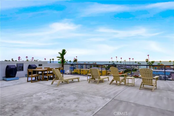 $3,795 | 1105 South Cleveland Street, Unit 205, Oceanside, CA 92054