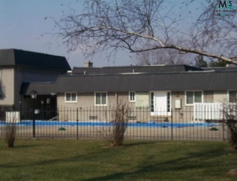 4442 15 Mile Road Sterling Heights, MI 48310 - Photo 2 of 9 369832-1.JPG