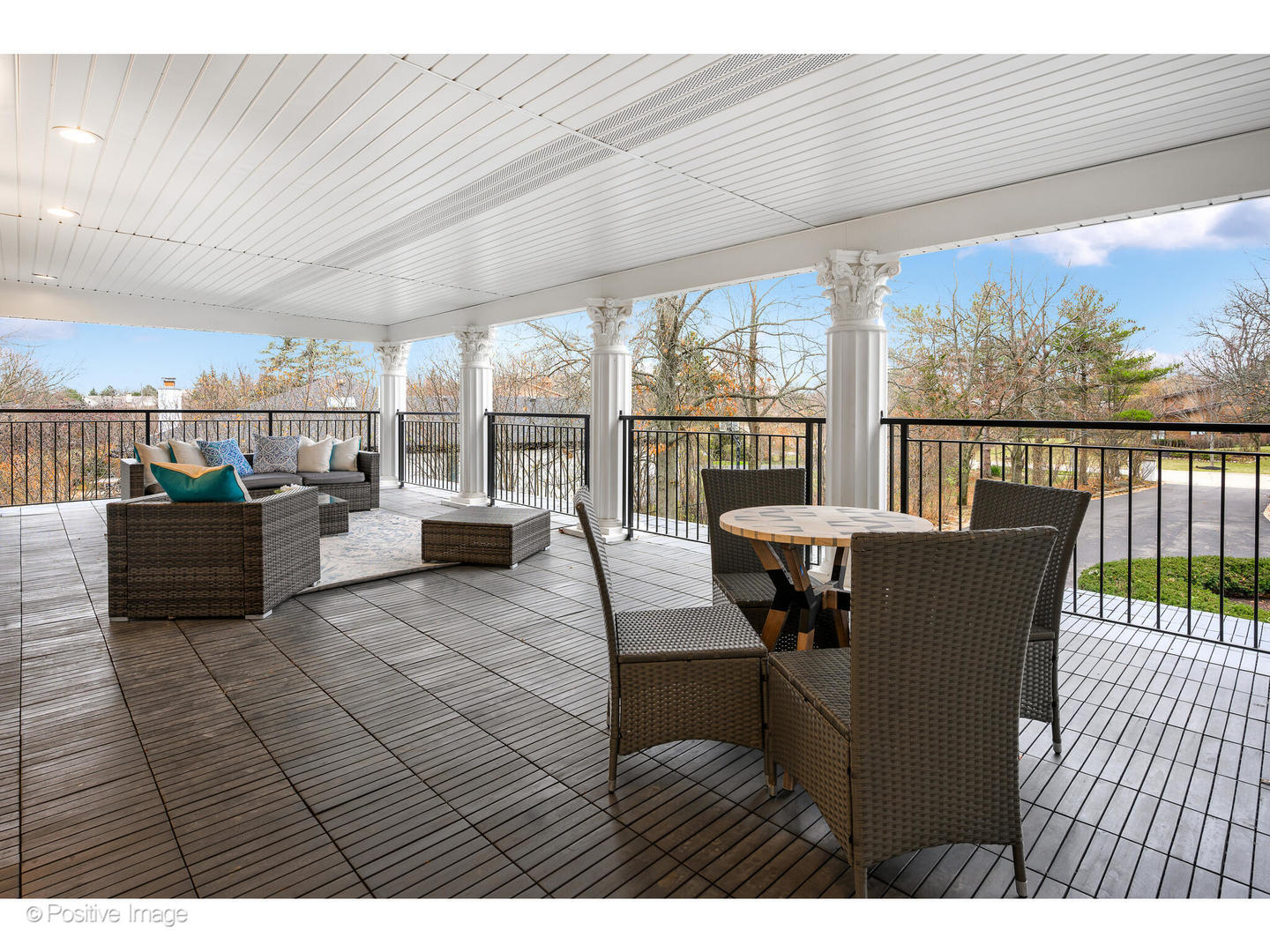 2005 Malory Lane Highland Park, IL 60035 - Photo 29 of 48 a balcony with furniture and city view