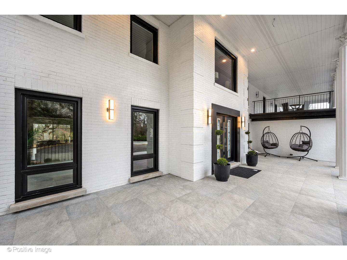 2005 Malory Lane Highland Park, IL 60035 - Photo 4 of 48