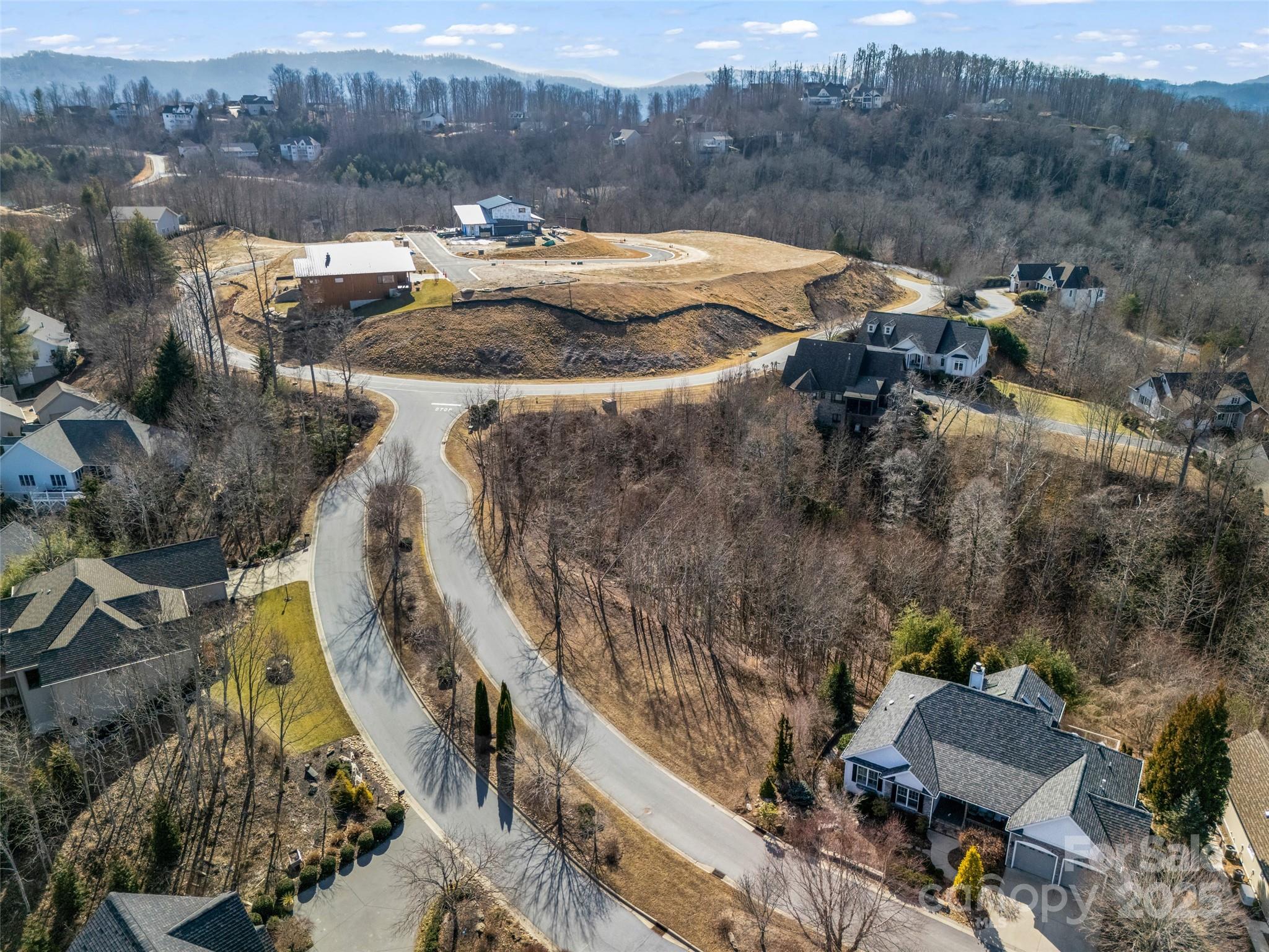 1509 Summit Hill Road Hendersonville, NC 28791 - Photo 26 of 28