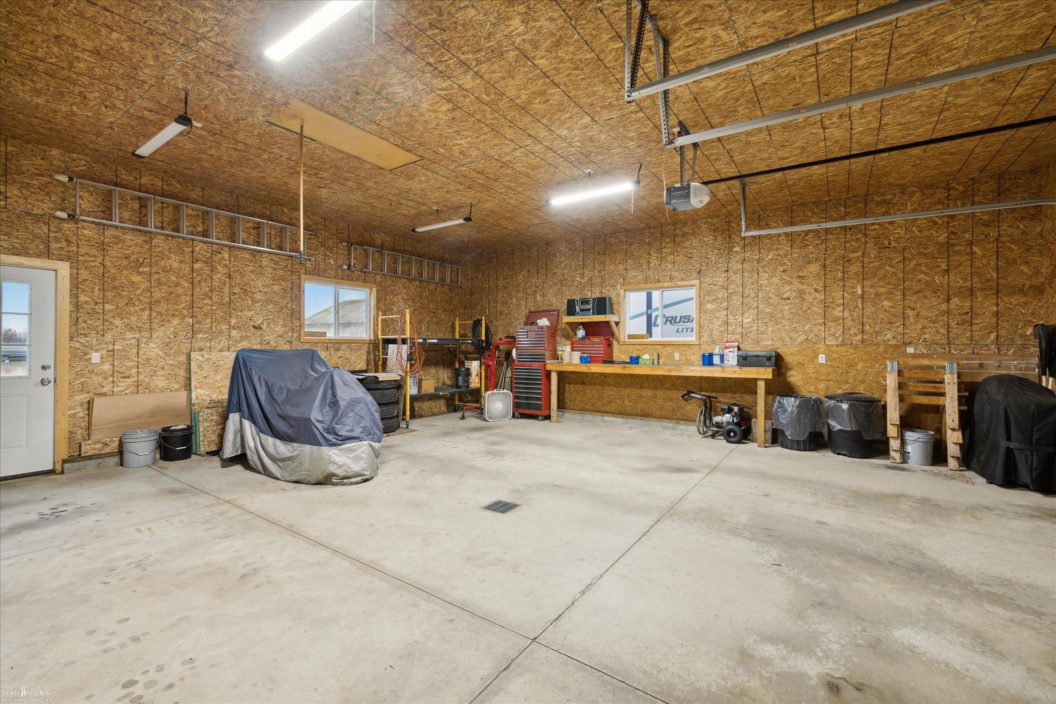 2638 Lyons Road Owosso, MI 48867 - Photo 33 of 36