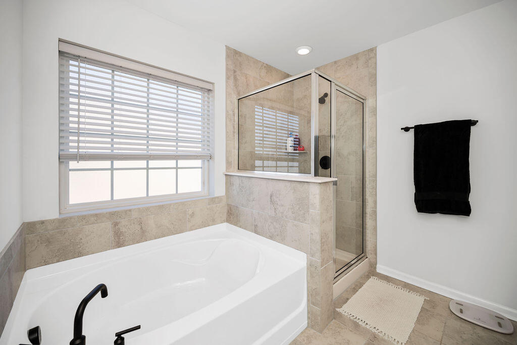 417 Spanish Wells Road Summerville, SC 29486 - Photo 22 of 55 Owner Ensuite
