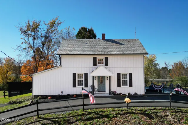 $359,900 | 33 White Church Lane, Troy, NY 12180