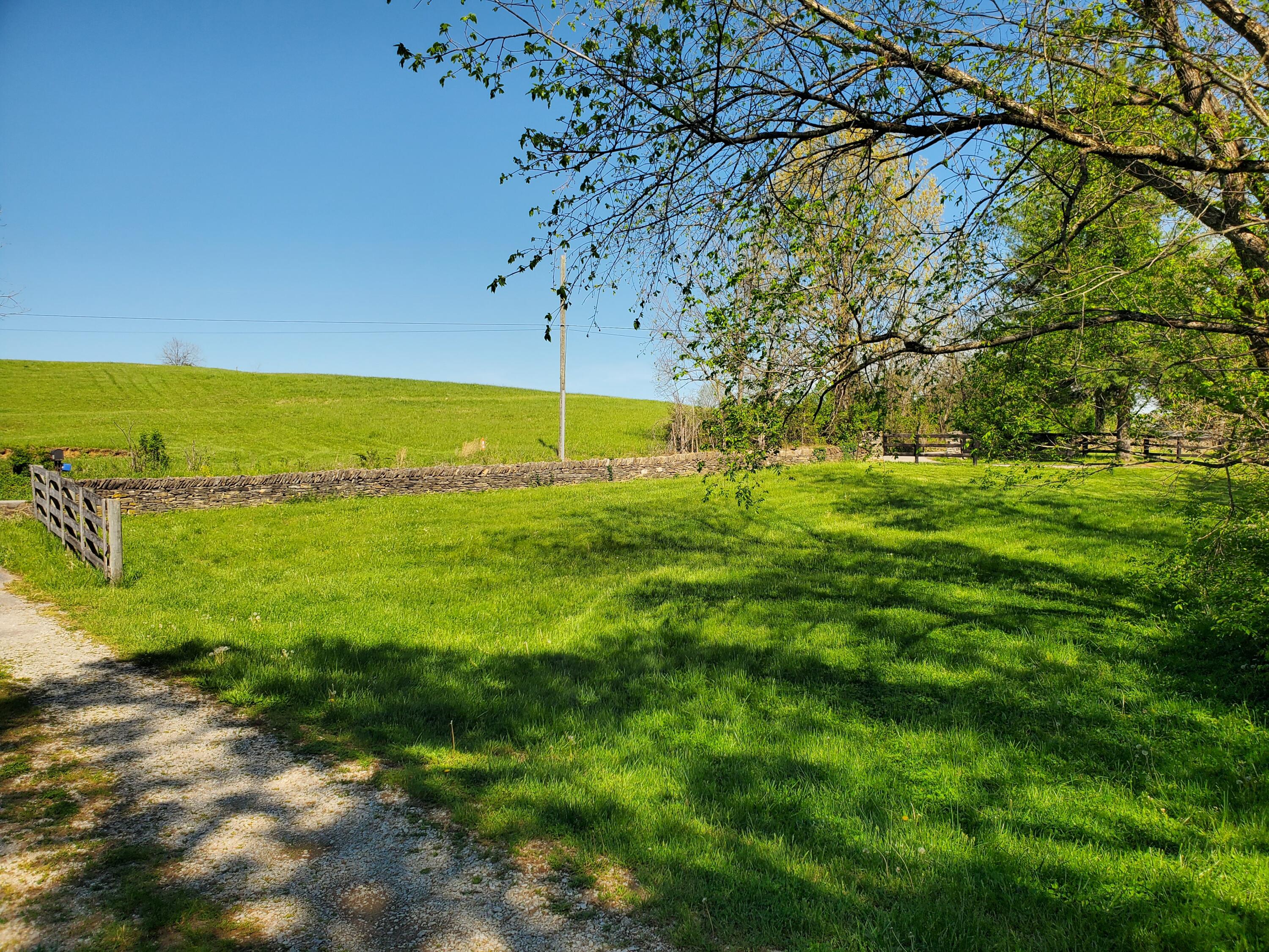1010 Galloway Road Georgetown, KY 40324 - Photo 48 of 63 20250428_102456