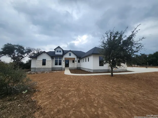 $1,079,000 | 291 Curvatura, New Braunfels, TX 78132