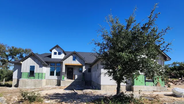 $1,079,000 | 291 Curvatura, New Braunfels, TX 78132