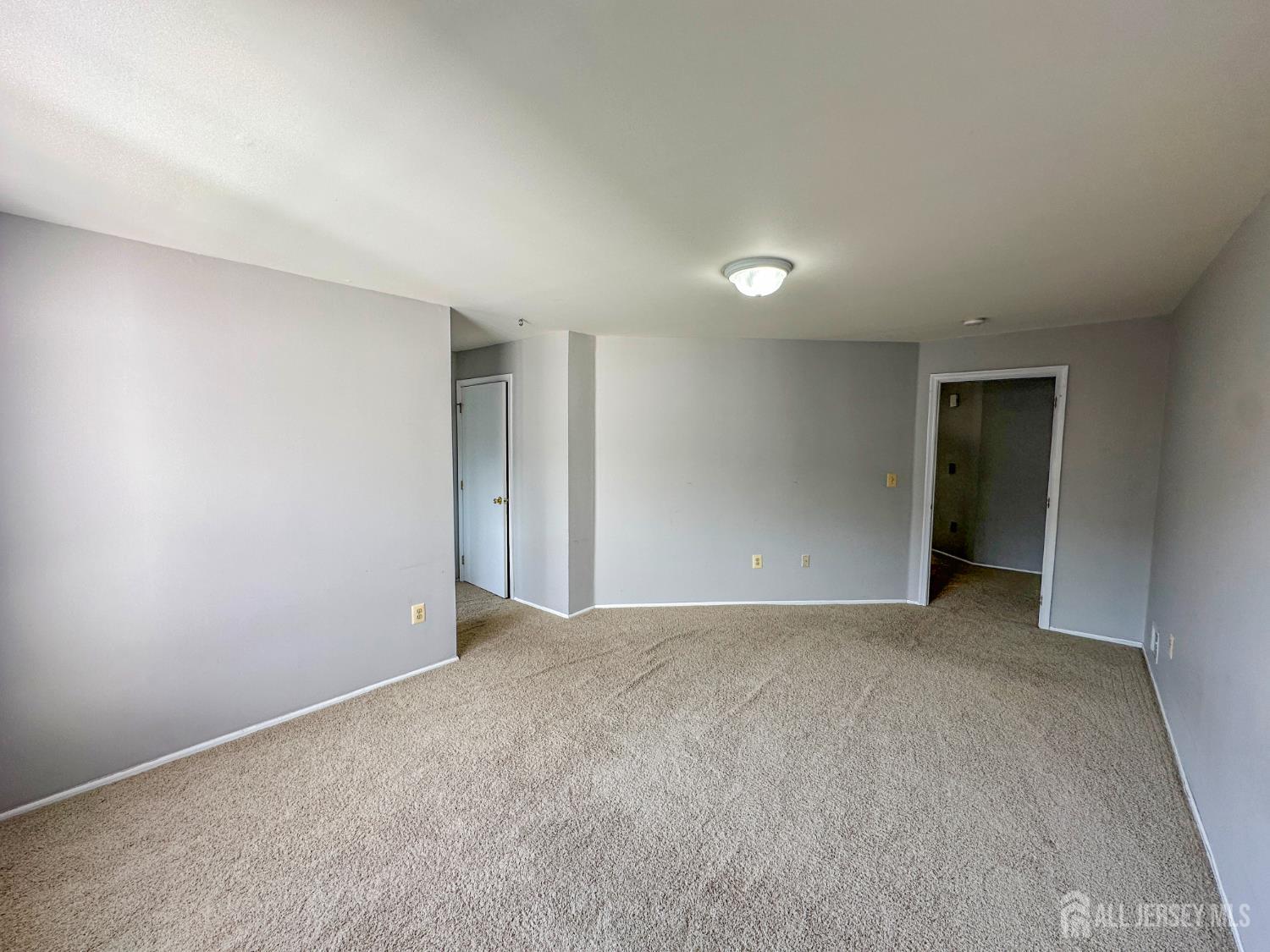 1212 Plymouth Road North Brunswick, NJ 08902 - Photo 22 of 27