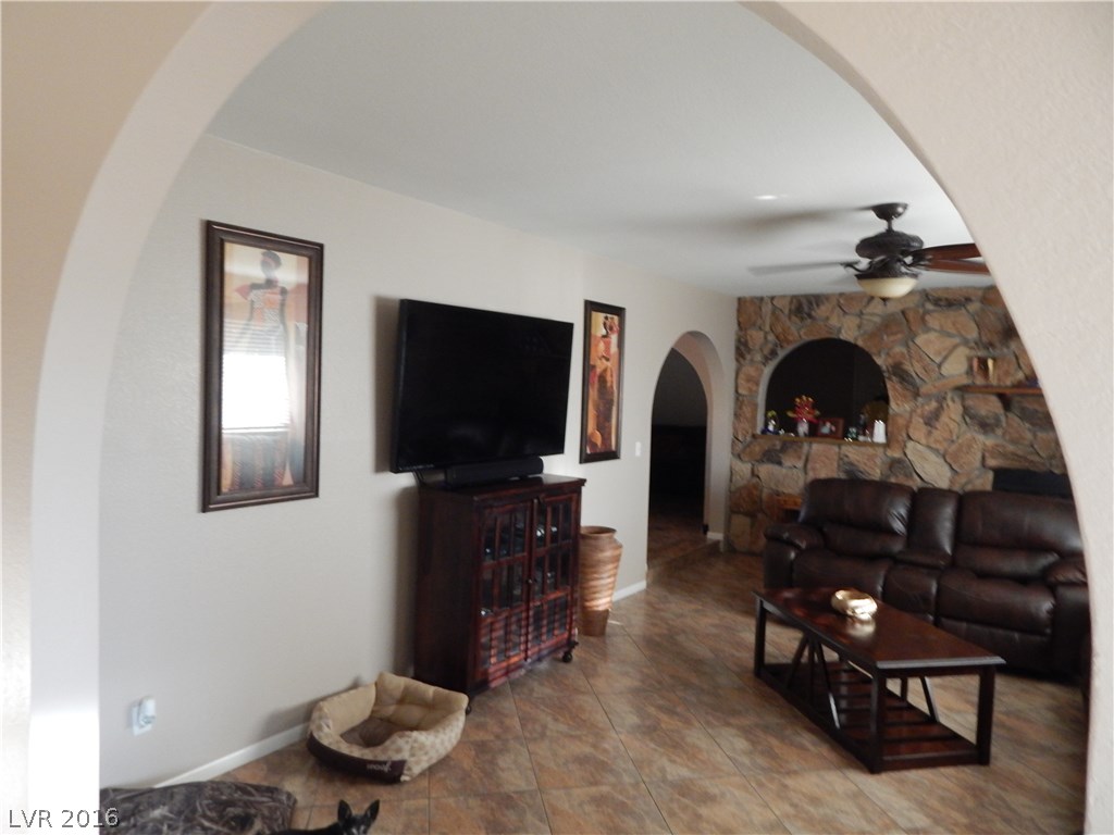 2210 Appaloosa Road Henderson, NV 89002 - Photo 14 of 33 Gallery Image 14