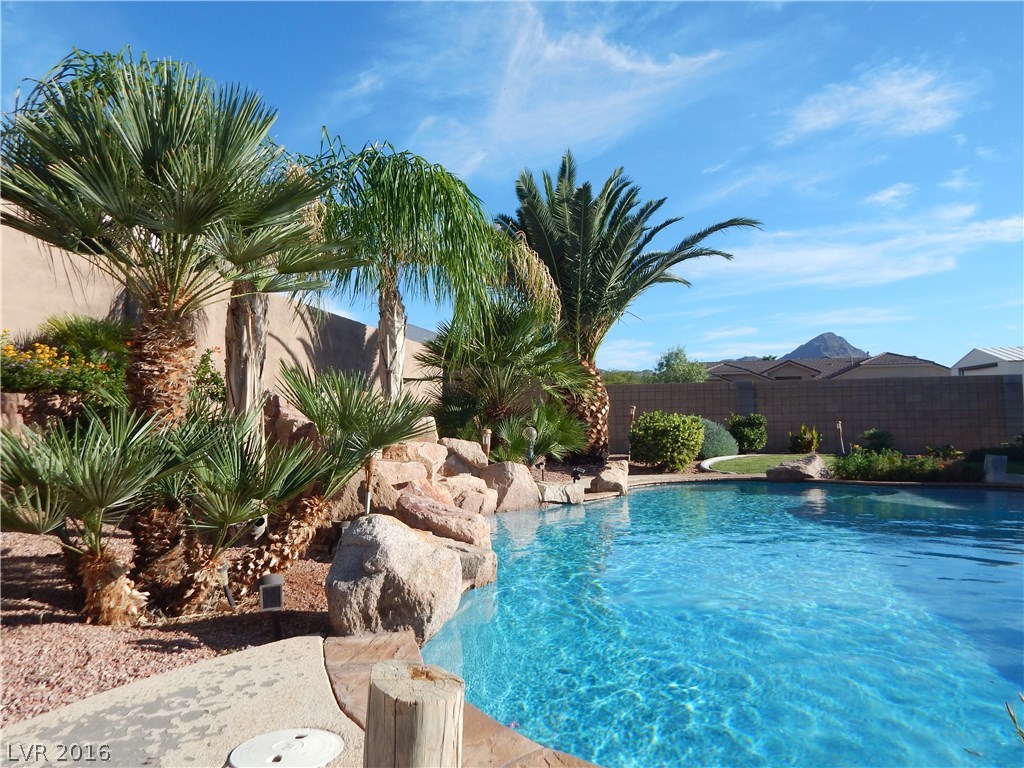 2210 Appaloosa Road Henderson, NV 89002 - Photo 4 of 33 Gallery Image 4