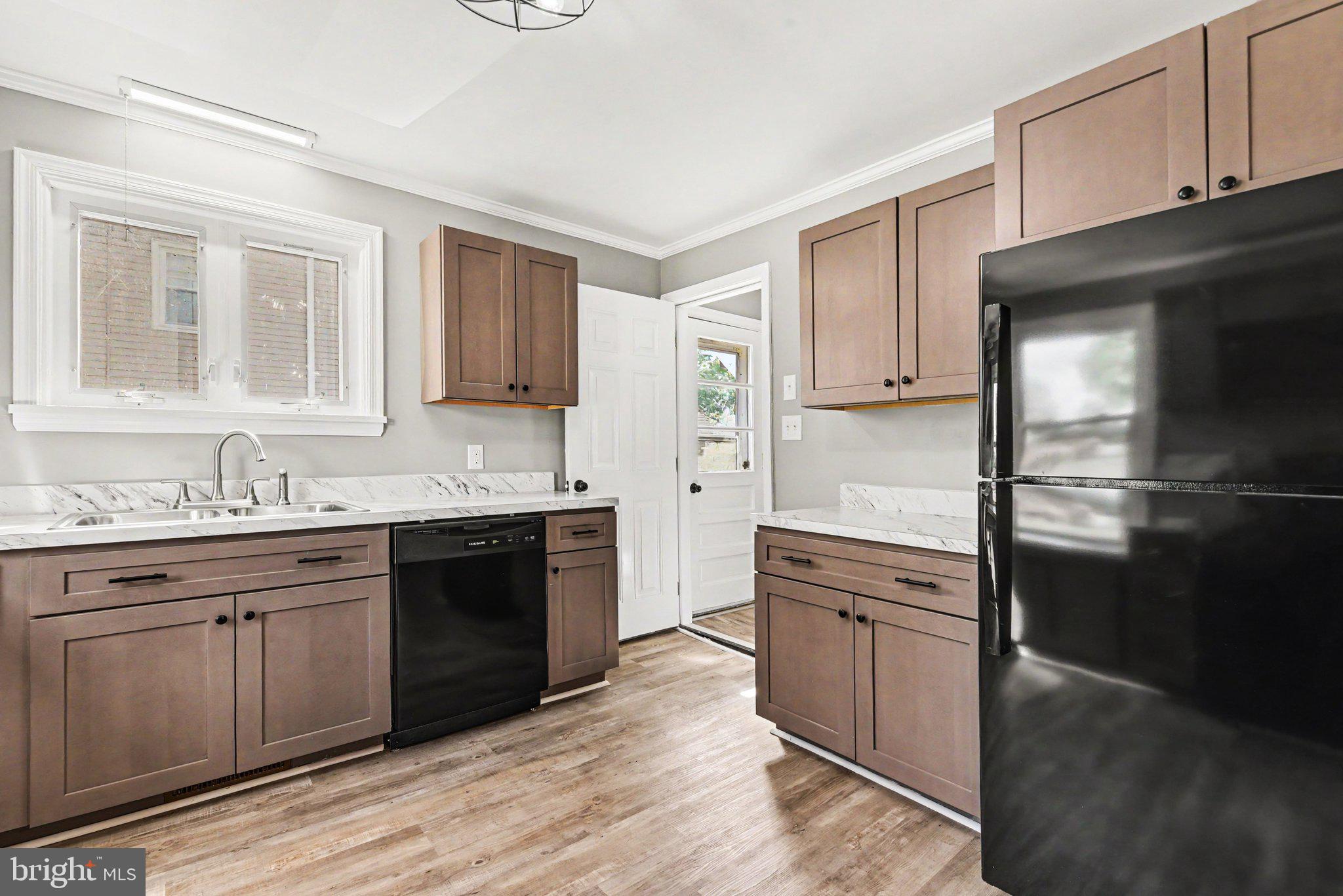 203 Pine Road Mount Holly Springs, PA 17065 - Photo 5 of 30