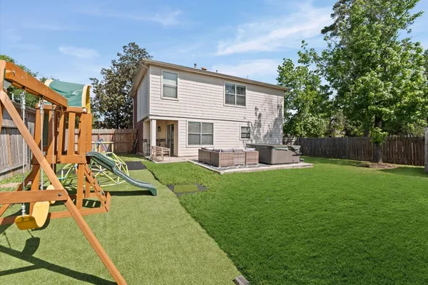 $269,900 | 618 Cypresswood Trace, Spring, TX 77373