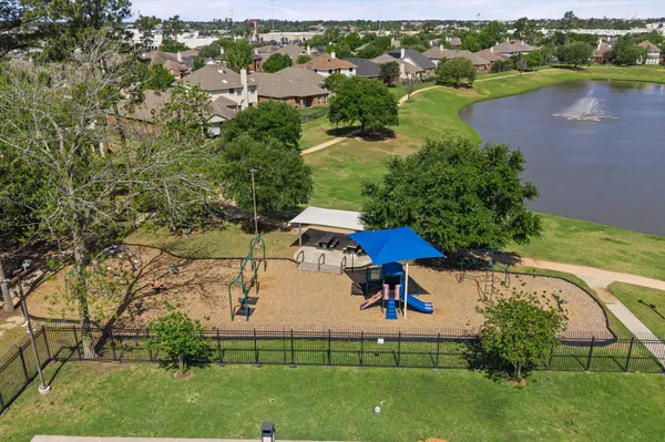 $269,900 | 618 Cypresswood Trace, Spring, TX 77373