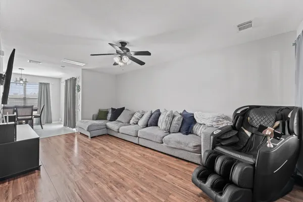 $269,900 | 618 Cypresswood Trace, Spring, TX 77373