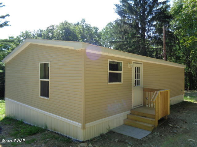 187 Silver Lake Road Dingmans Ferry, PA 18328 - Photo 2 of 15