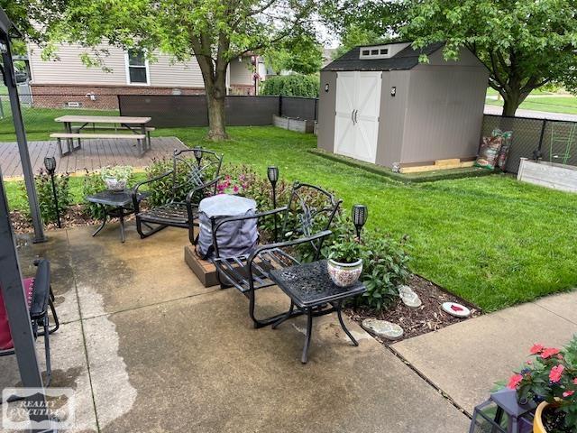 51817 Rivard Road New Baltimore, MI 48047 - Photo 4 of 28