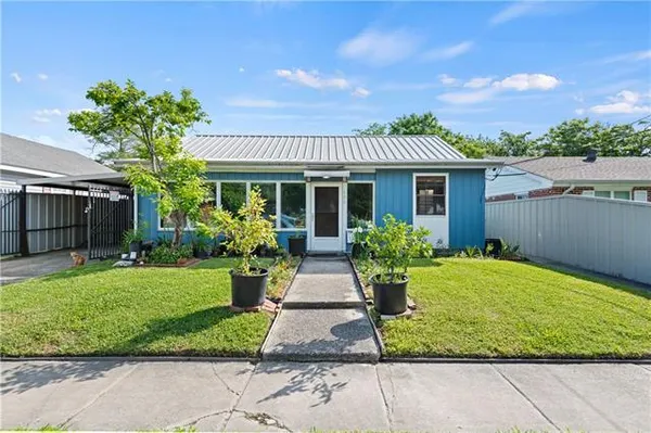 $160,000 | 135 6th Street, Bridge City, LA 70094