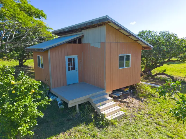 $425,000 | 95-6253 Makai Street, Naalehu, HI 96772