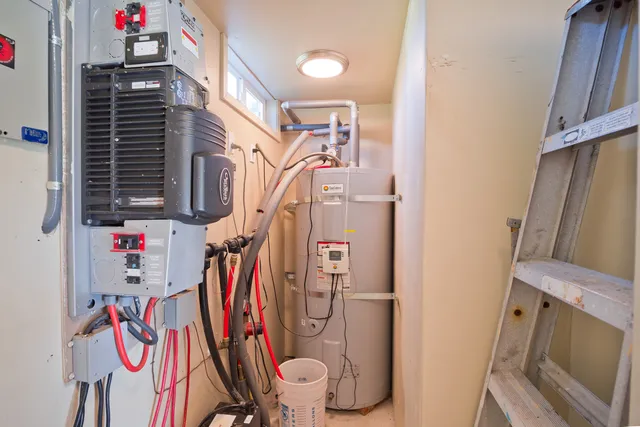 $425,000 | 95-6253 Makai Street, Naalehu, HI 96772