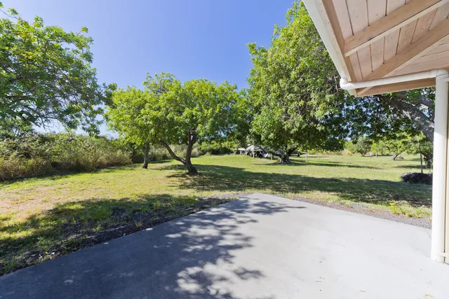 $425,000 | 95-6253 Makai Street, Naalehu, HI 96772