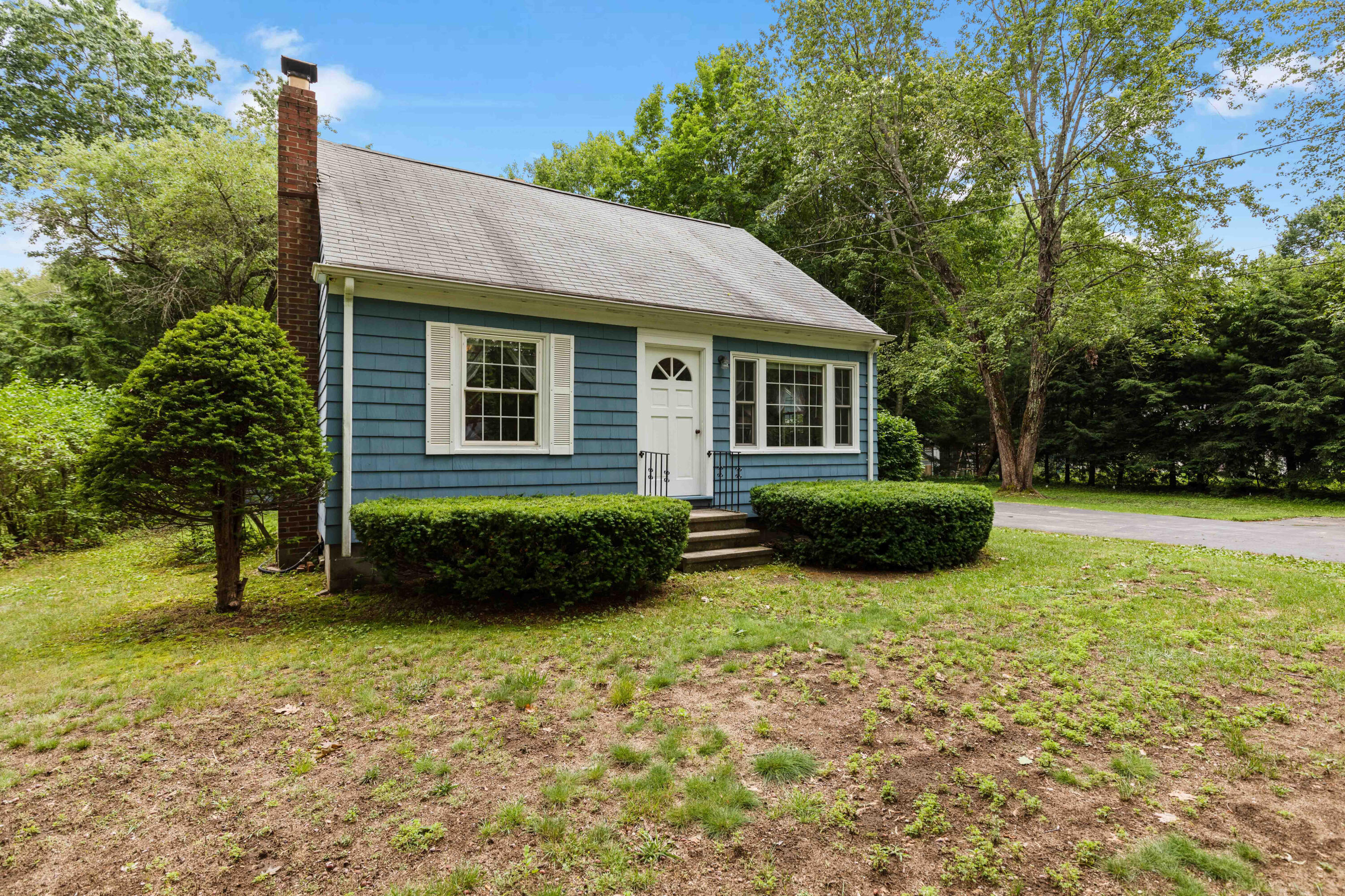 317 Beech Ridge Road Scarborough, ME 04074 - Photo 2 of 38 317 Beech Ridge Scarborough_027