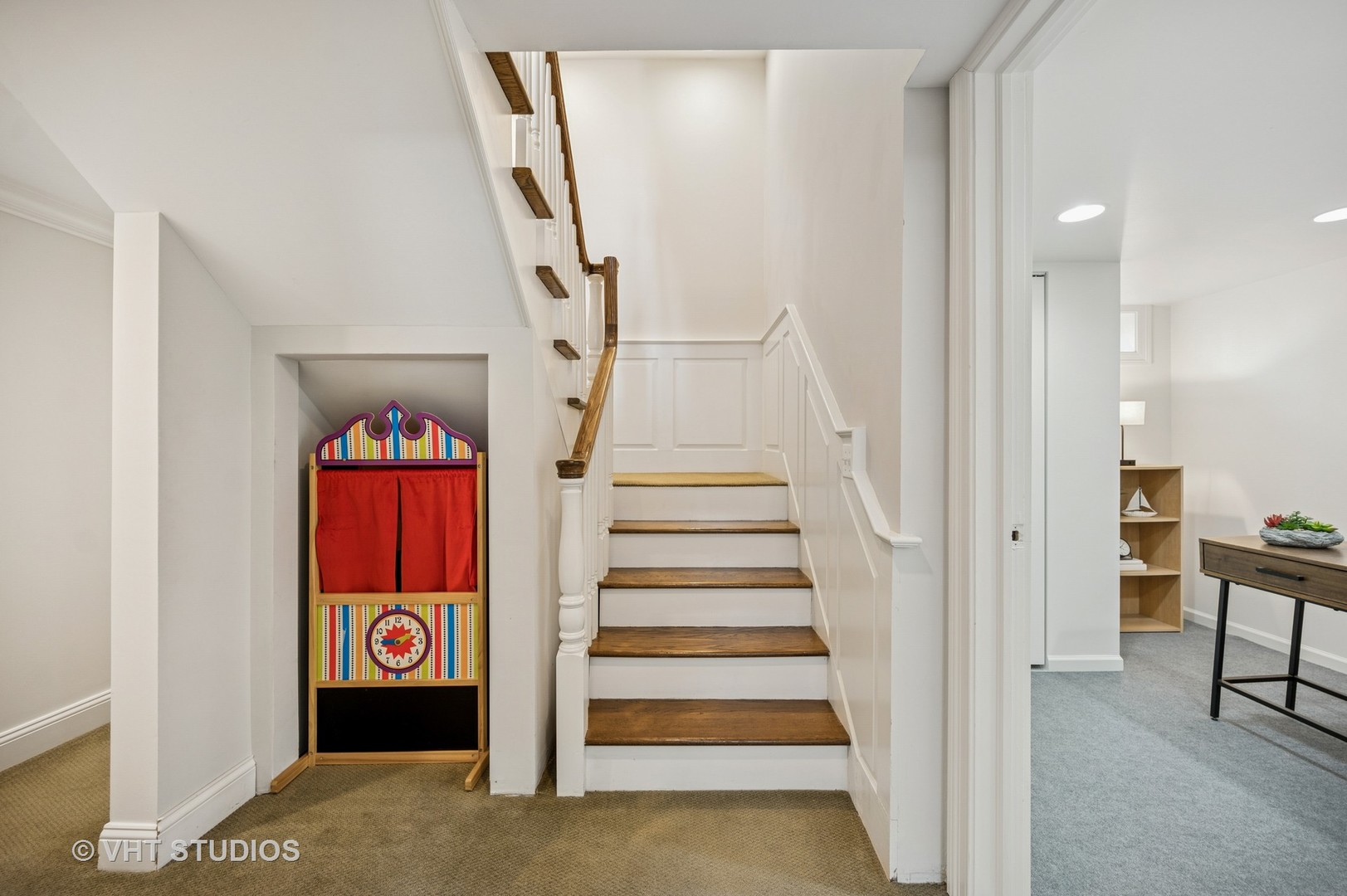 726 Indian Road Glenview, IL 60025 - Photo 20 of 37 Gallery Image 20