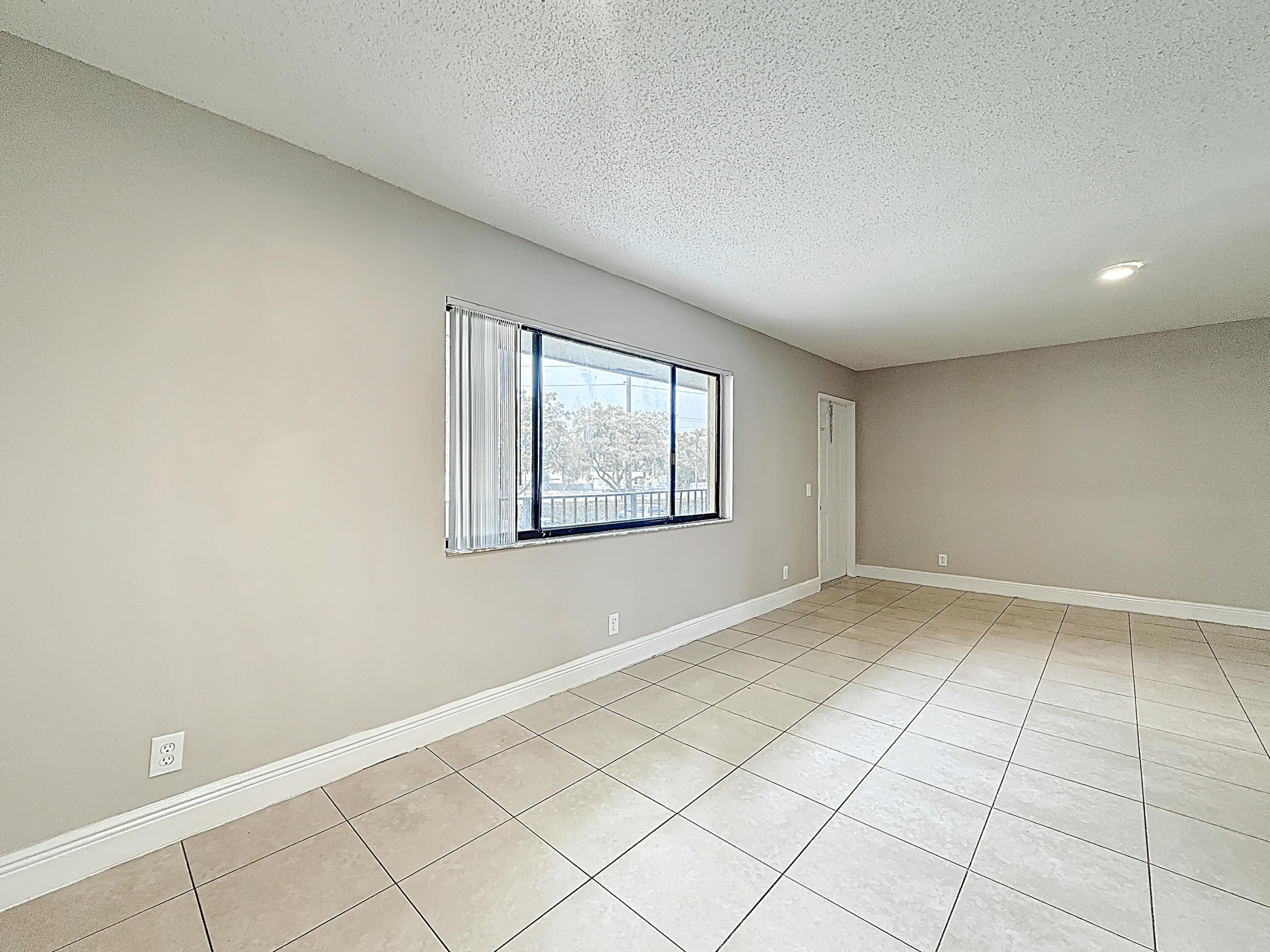 719 Meadows Circle Boynton Beach, FL 33436 - Photo 13 of 25 719 Meadows Circle-11