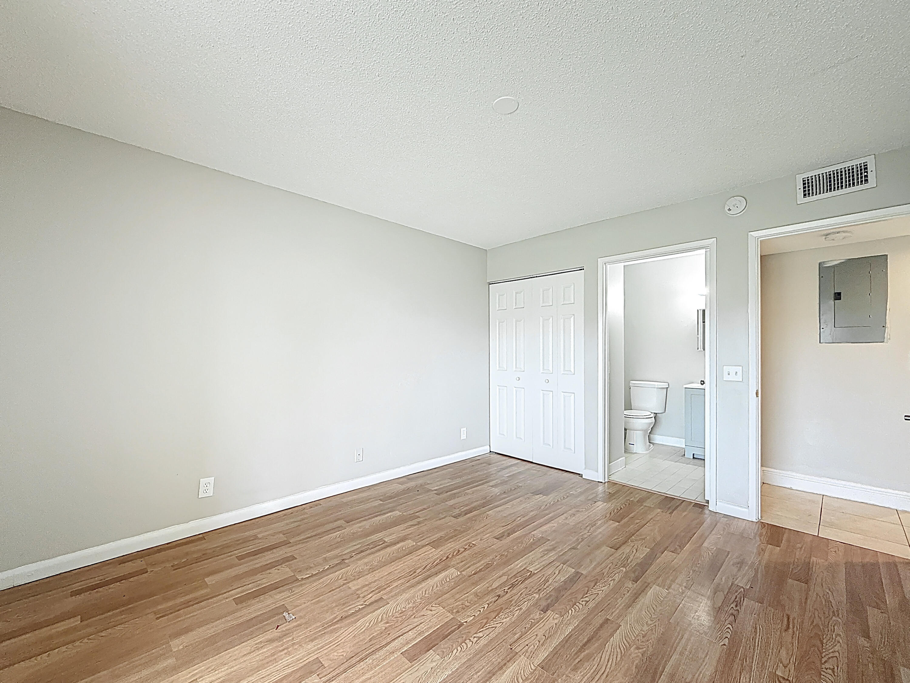 719 Meadows Circle Boynton Beach, FL 33436 - Photo 16 of 25 719 Meadows Circle-19