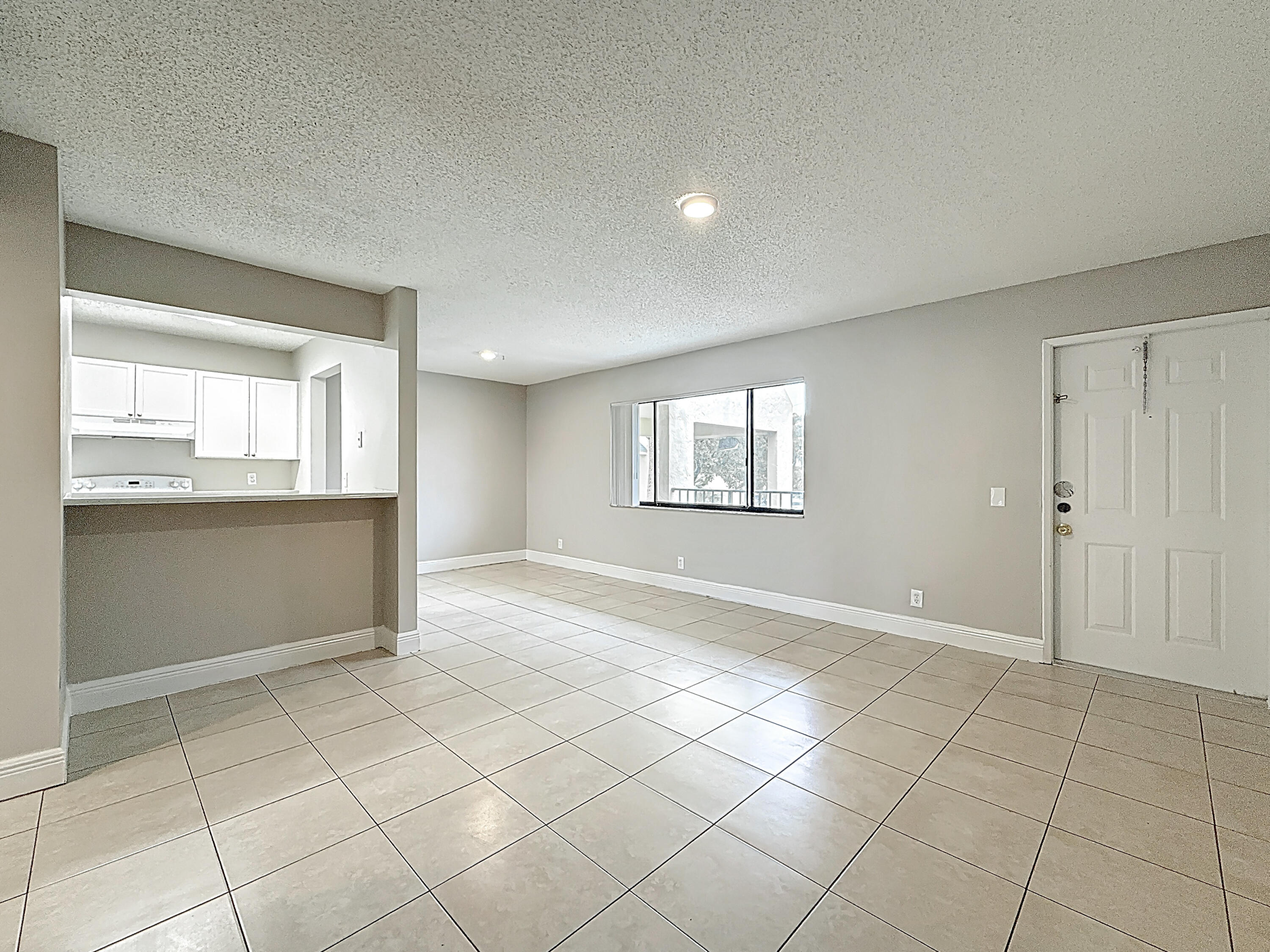 719 Meadows Circle Boynton Beach, FL 33436 - Photo 9 of 25 719 Meadows Circle-8