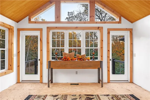 $835,000 | 300 Tunk Hill Road, Scituate, RI 02831