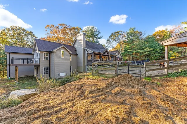 $835,000 | 300 Tunk Hill Road, Scituate, RI 02831