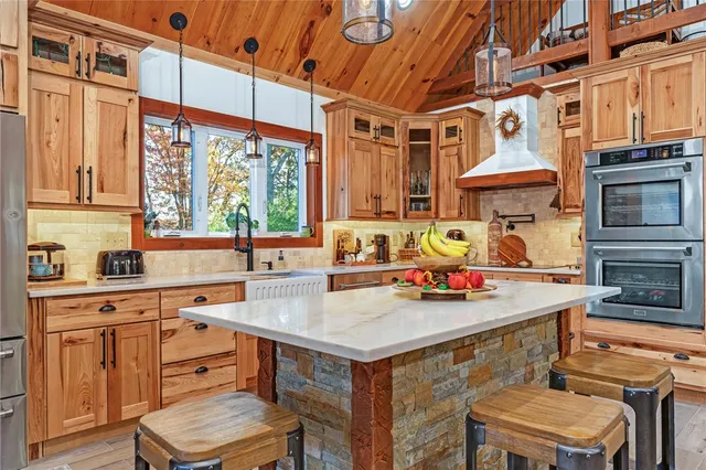 $835,000 | 300 Tunk Hill Road, Scituate, RI 02831