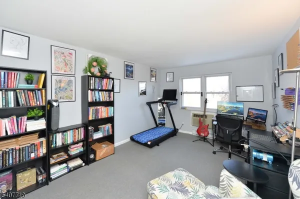 $325,000 | 100 Pierson Miller Drive, Unit 4, Pompton Lakes, NJ 07442