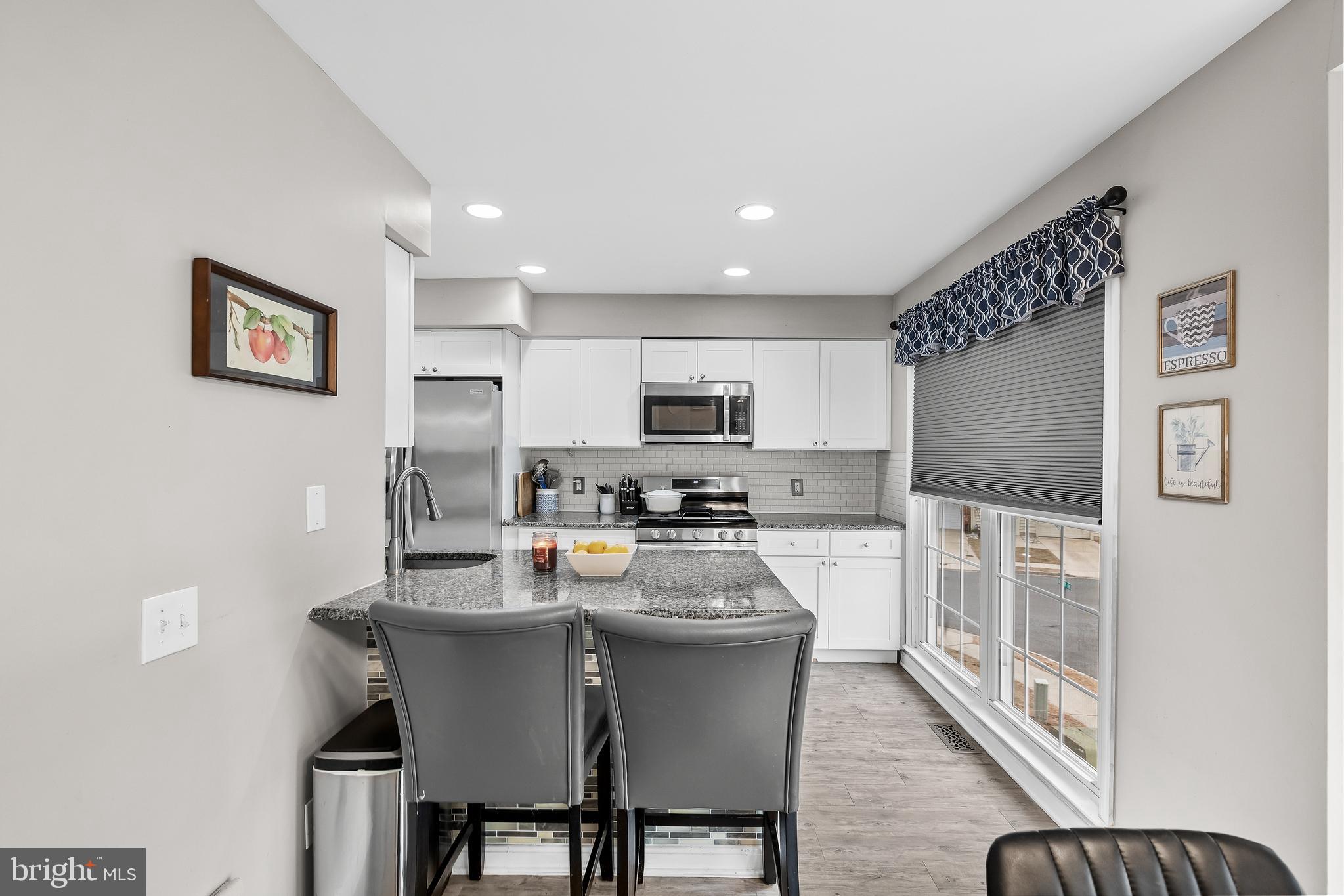 2 Bayberry Lane Delran, NJ 08075 - Photo 20 of 35 Kitchen