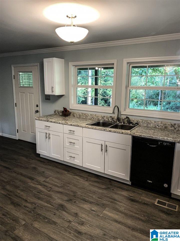 26966 Highway 79 Trafford, AL 35172 - Photo 3 of 10
