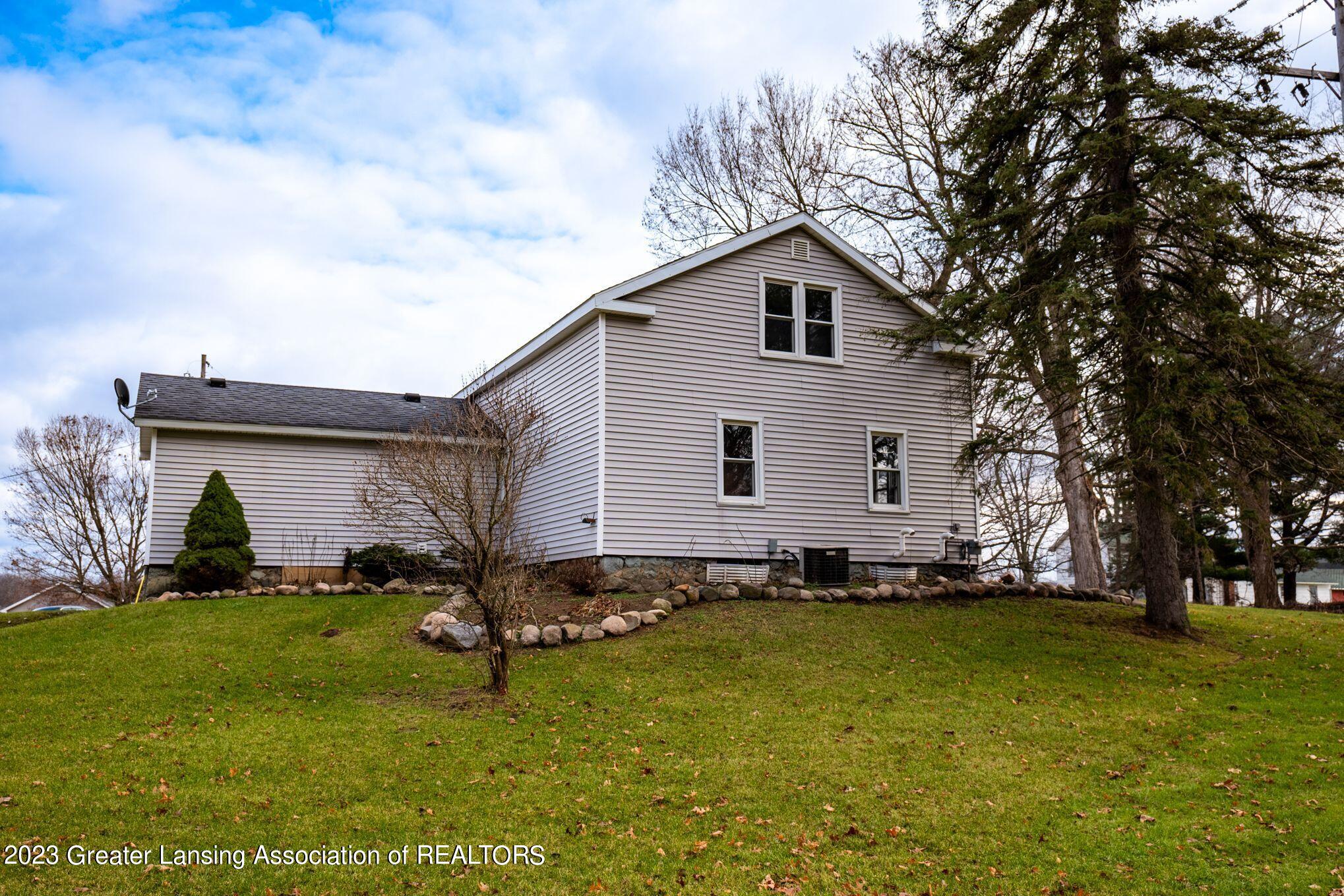6634 Maple Lane Road Rives Junction, MI 49277 - Photo 27 of 33 side