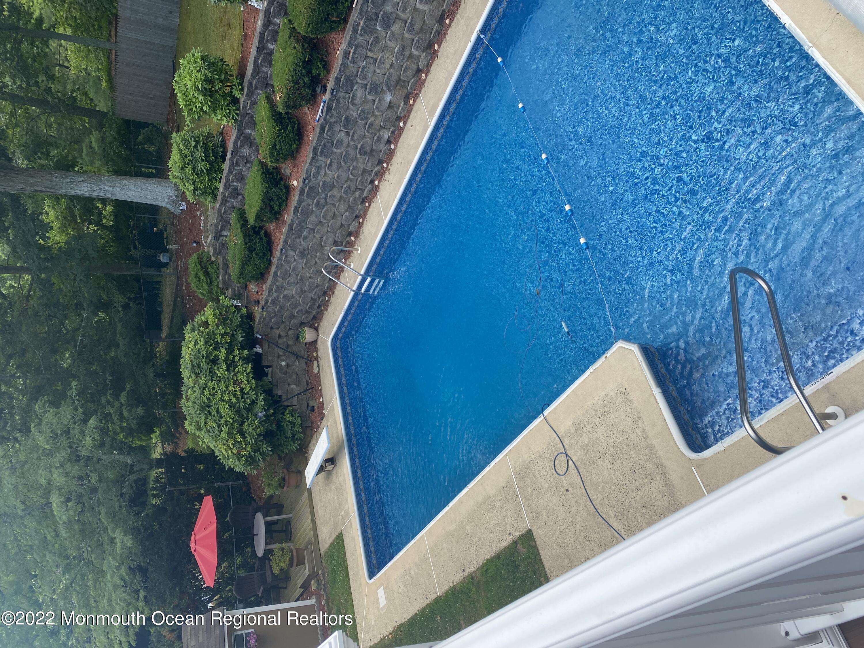 11 Oxford Road Jackson, NJ 08527 - Photo 5 of 6 11 oxford pool 1