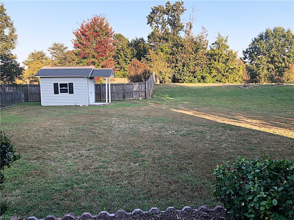 5940 Old Plank Road High Point, NC 27265 - Photo 5 of 30 Gallery Image 5
