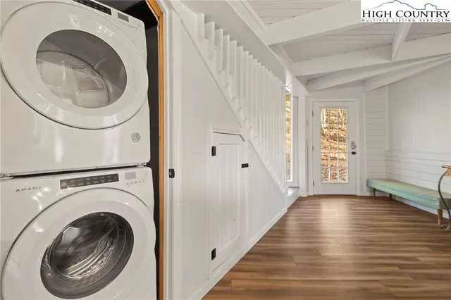 $435,000 | 104 Black Birch Lane, Beech Mountain, NC 28604