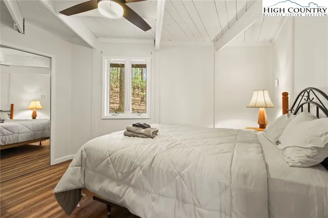 $435,000 | 104 Black Birch Lane, Beech Mountain, NC 28604