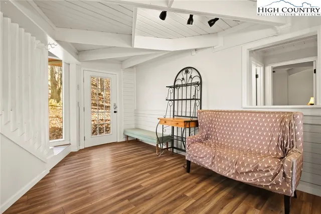 $435,000 | 104 Black Birch Lane, Beech Mountain, NC 28604