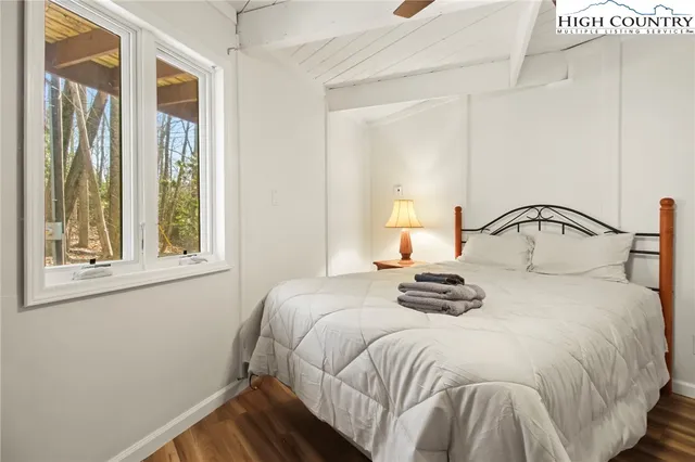 $435,000 | 104 Black Birch Lane, Beech Mountain, NC 28604