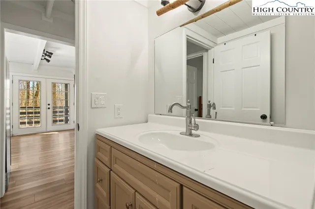 $435,000 | 104 Black Birch Lane, Beech Mountain, NC 28604