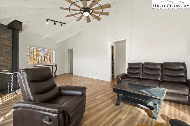 $435,000 | 104 Black Birch Lane, Beech Mountain, NC 28604