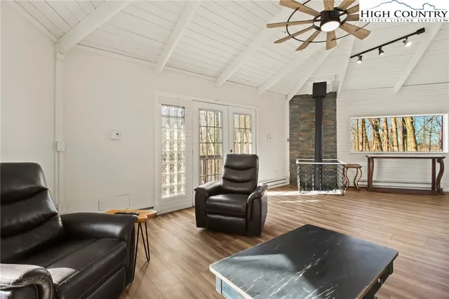 $435,000 | 104 Black Birch Lane, Beech Mountain, NC 28604