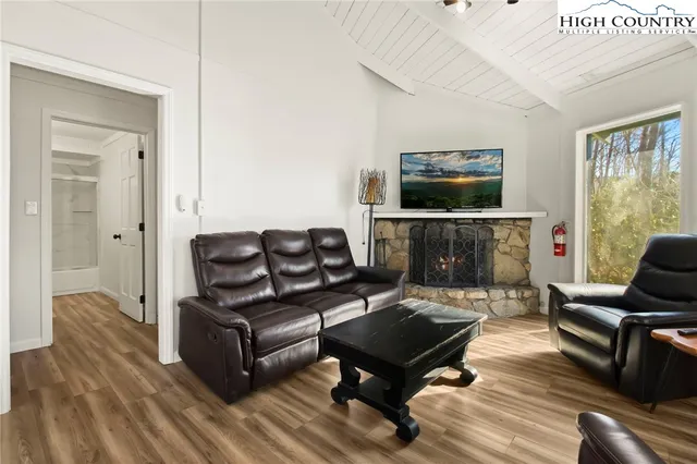 $435,000 | 104 Black Birch Lane, Beech Mountain, NC 28604