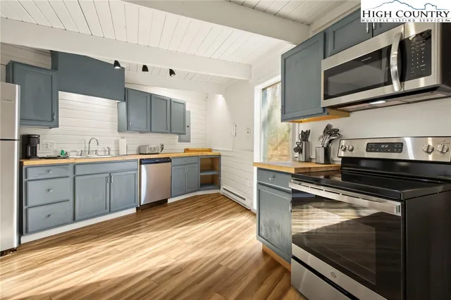 $435,000 | 104 Black Birch Lane, Beech Mountain, NC 28604