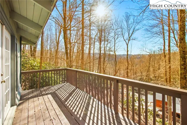 $435,000 | 104 Black Birch Lane, Beech Mountain, NC 28604